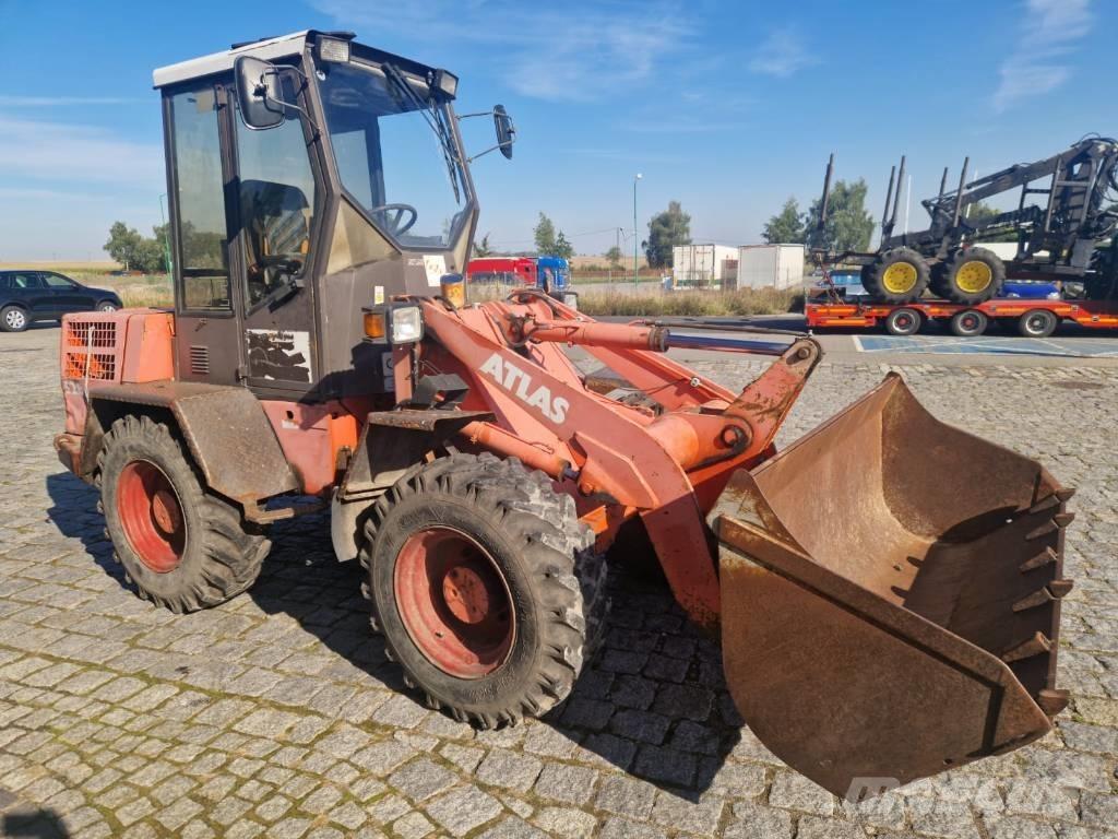 Atlas 52 E Kolesni nakladalci