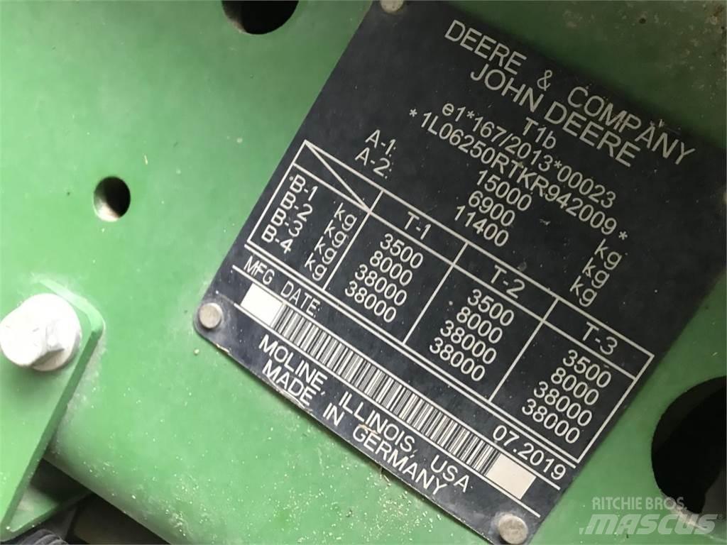 John Deere 6250R Traktorji