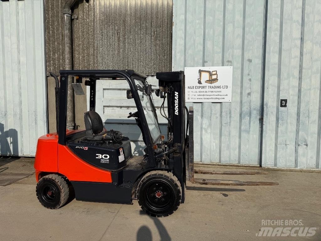 Doosan D 30 Dizelski viličarji