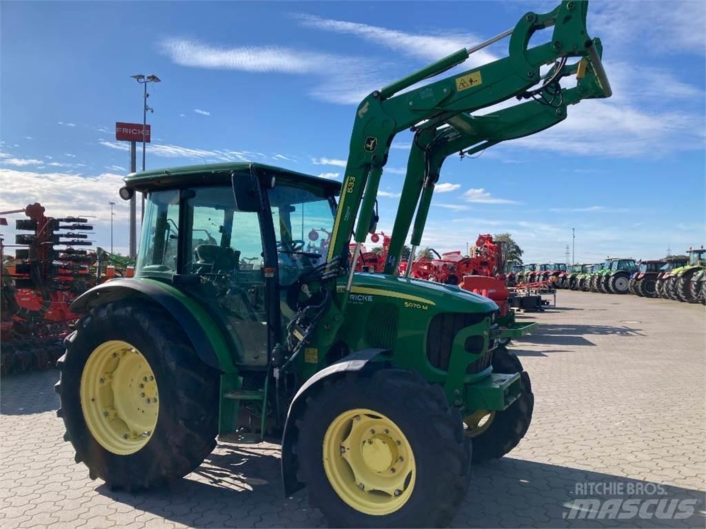 John Deere 5070 M Traktorji
