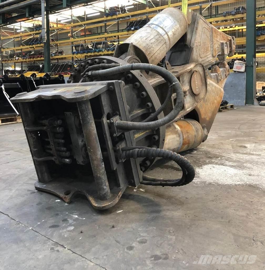 Atlas Copco CC6000 Klešče