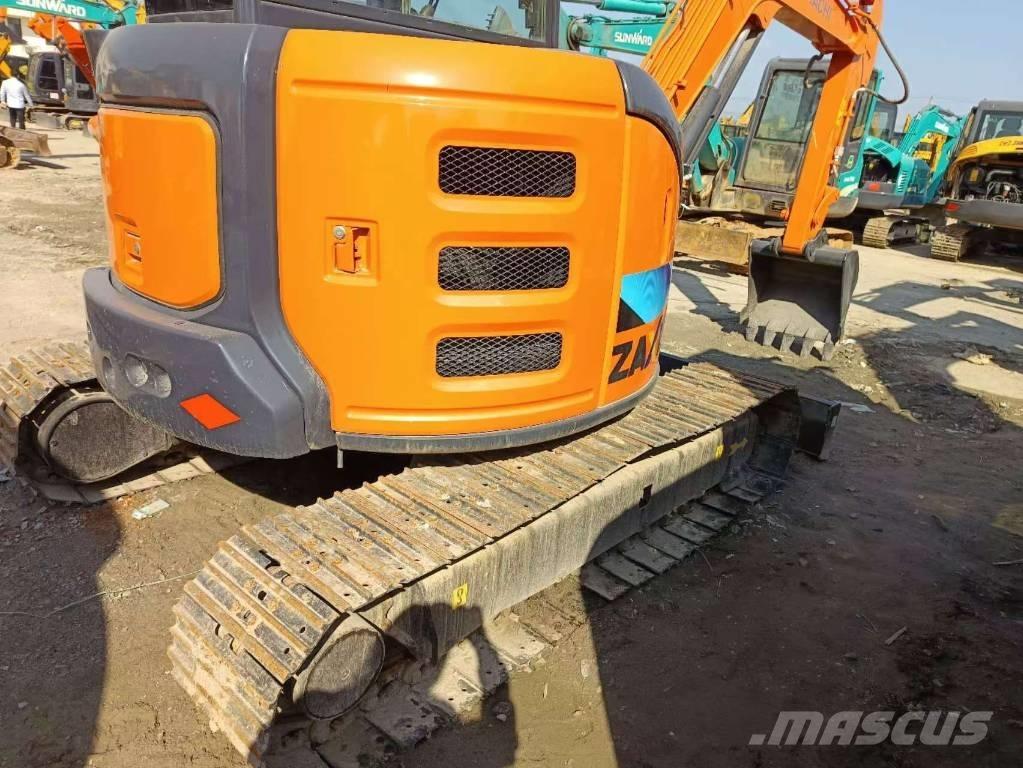 Hitachi ZX 55 Mini bagri <7t