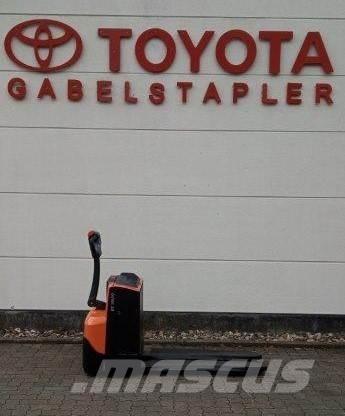Toyota LWE 200 Električni nizko dvižni viličar