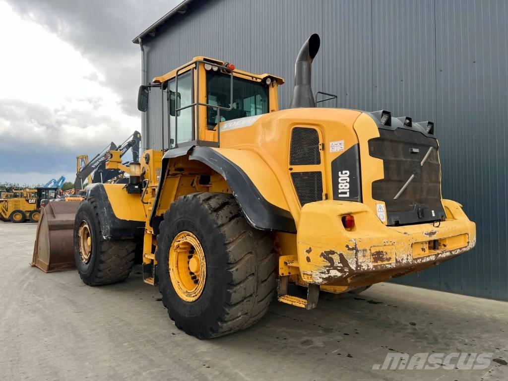 Volvo L180G Kolesni nakladalci