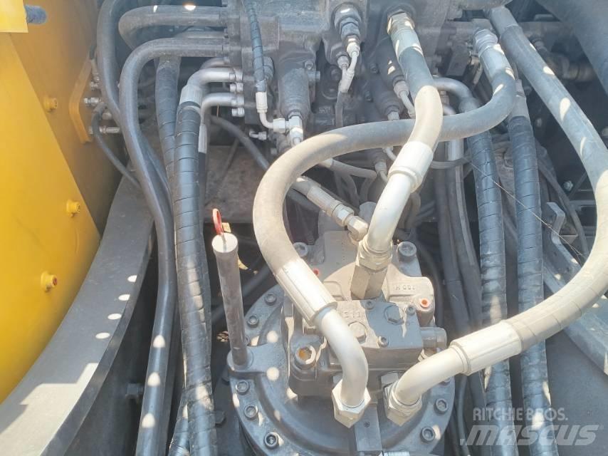Volvo EC 290 Bagri goseničarji