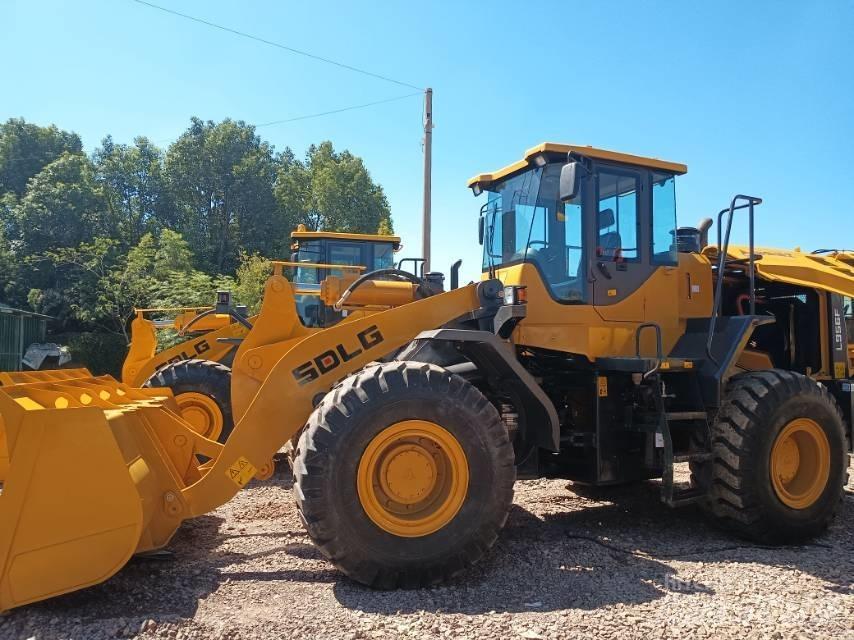 SDLG LG956F Kolesni nakladalci