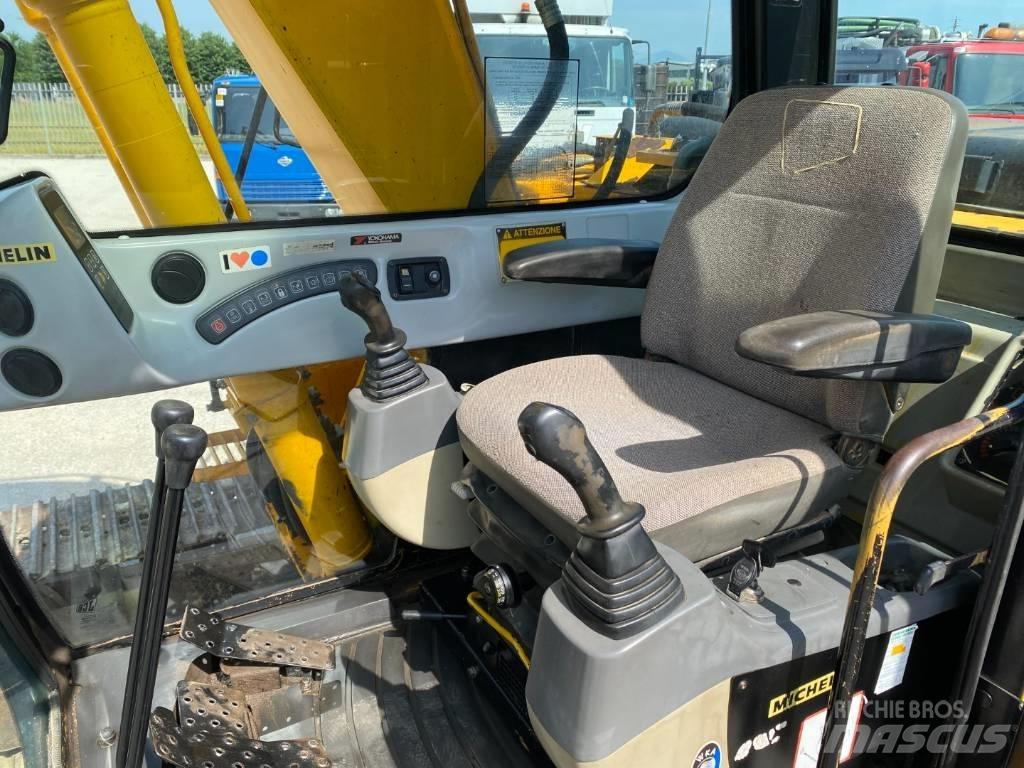 JCB JS 130 Bagri goseničarji