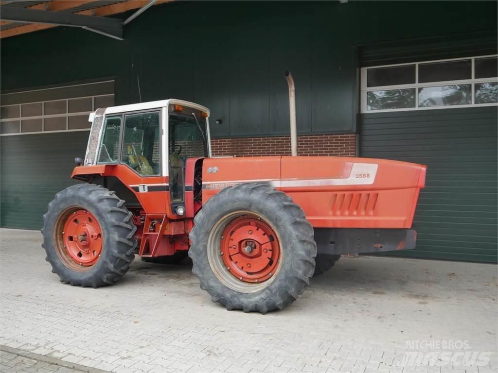 Case IH IHC 3588 Traktorji