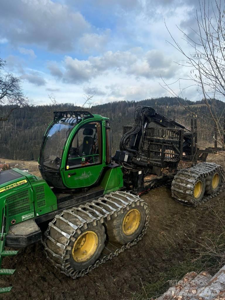 John Deere 1110 E Forwarderji