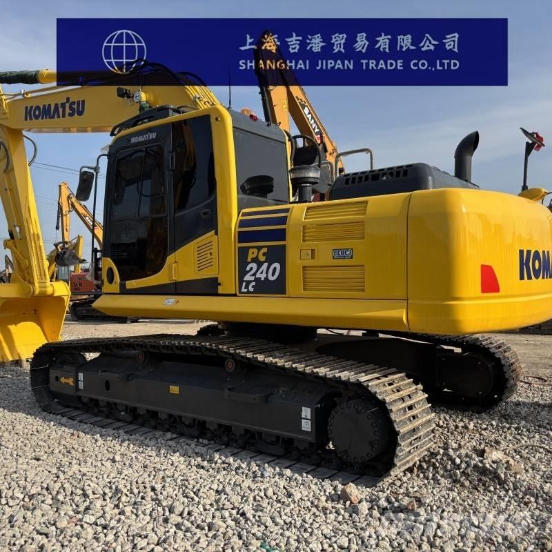 Komatsu PC 240 Bagri goseničarji