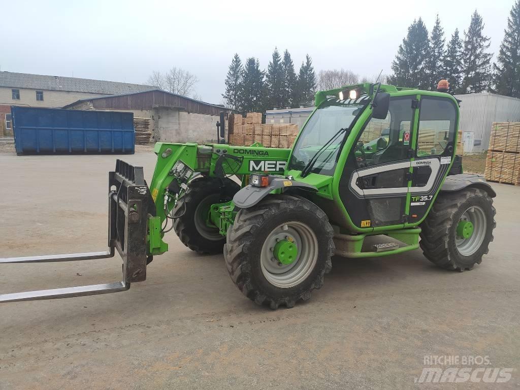 Merlo TF 35.7-140 Kmetijski teleskopski nakladalci