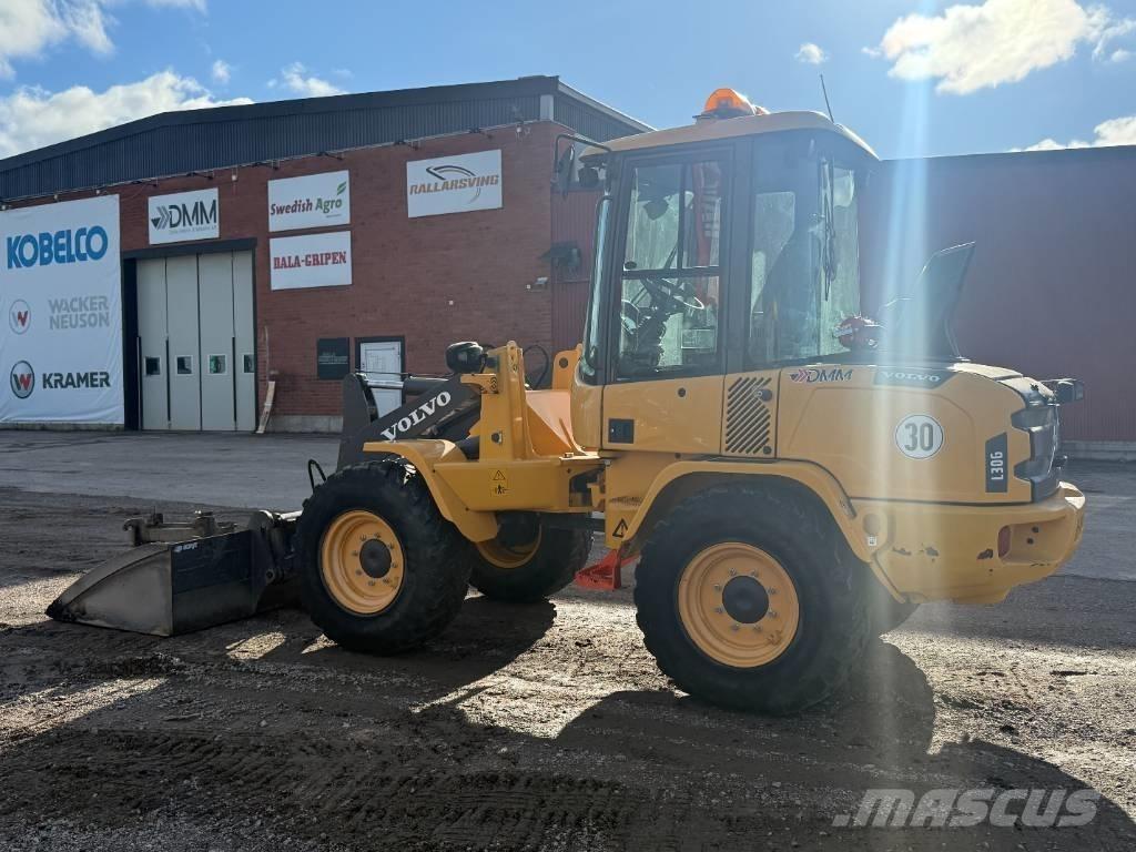 Volvo L30G Speeder Kolesni nakladalci