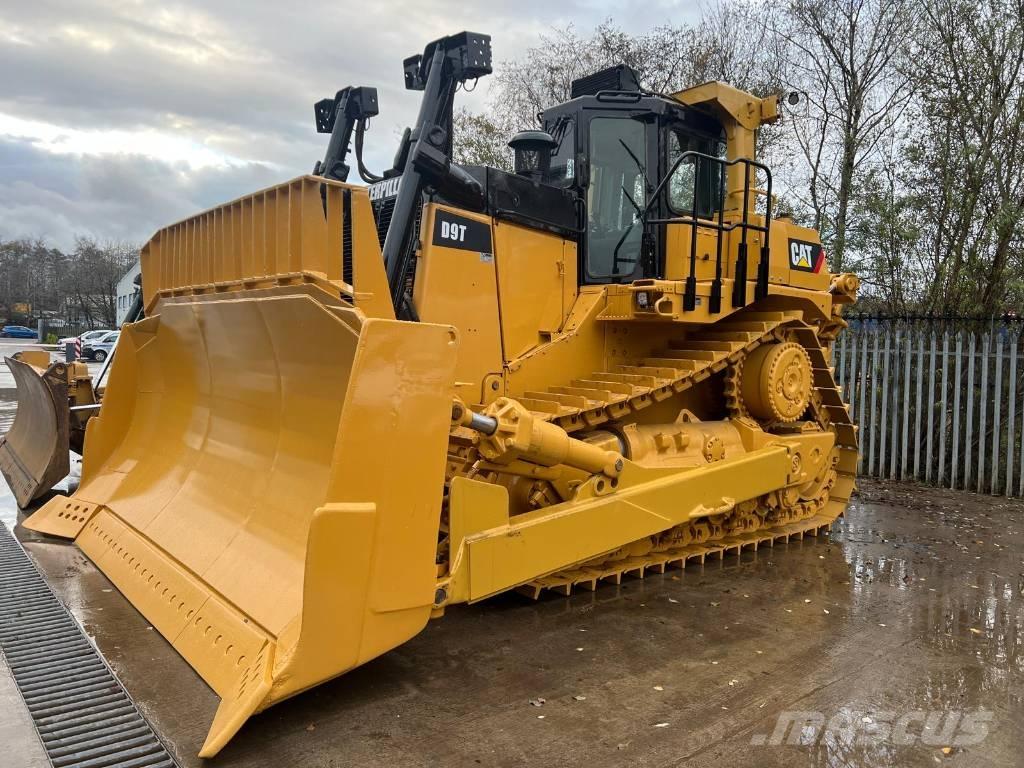 CAT D 9 T Buldožerji goseničarji