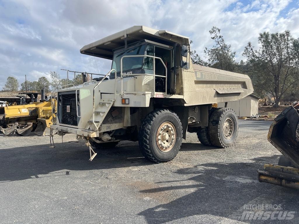 Terex TA 40 Zglobni demperji