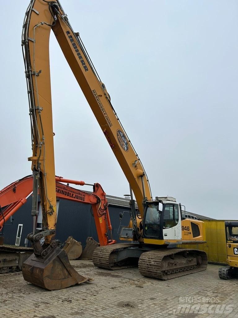 Liebherr R 946 Dolgo sežni bagri