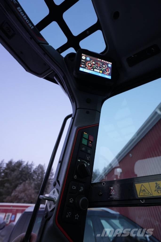 Bobcat S 76 Skid steer mini nakladalci