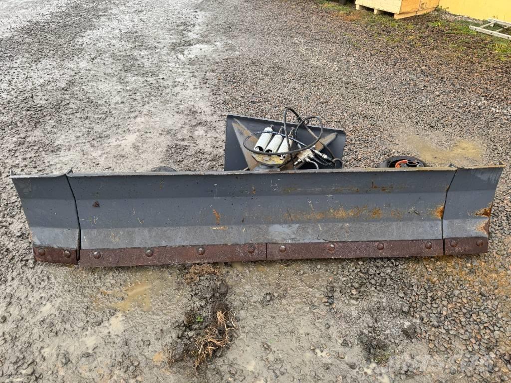 Sami Frontblad Snežne deske in plugi