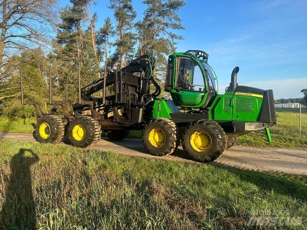 John Deere 1210 E Forwarderji