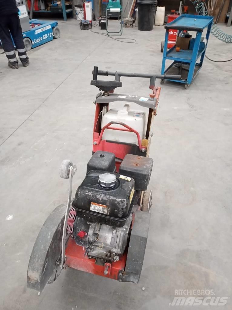 Husqvarna FS400LV Drugo