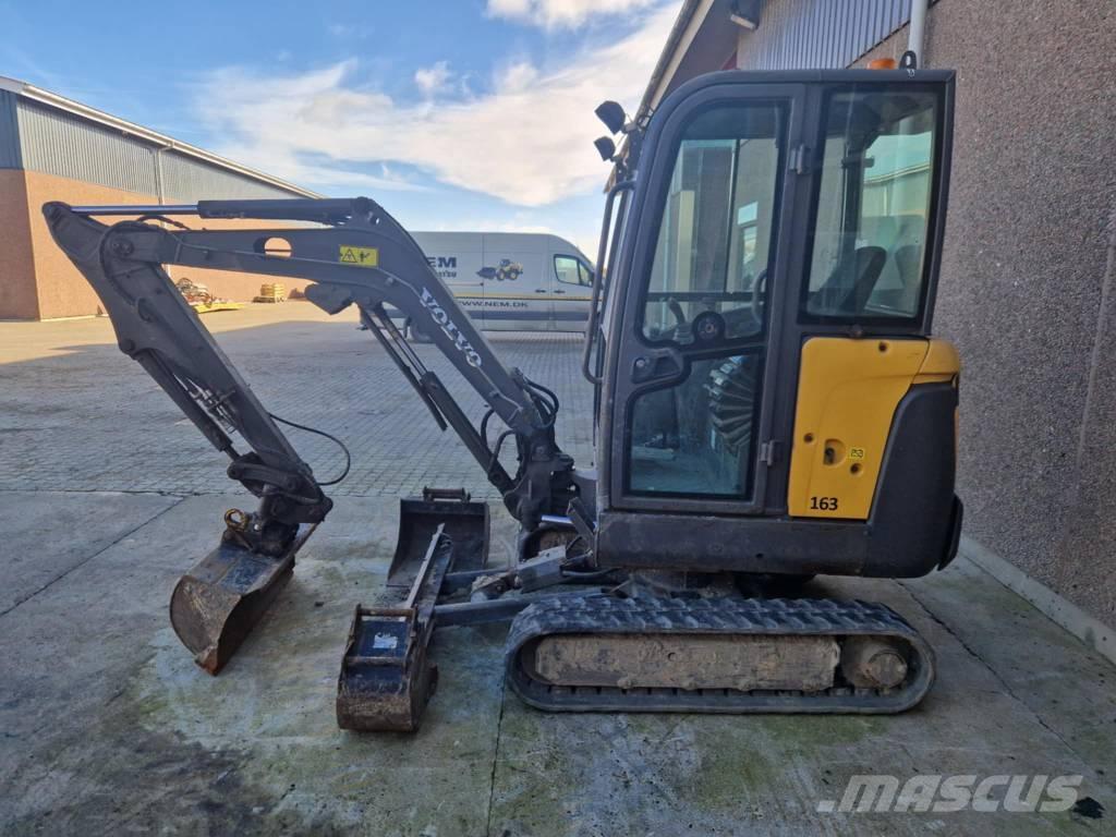 Volvo EC 20 D Mini bagri <7t