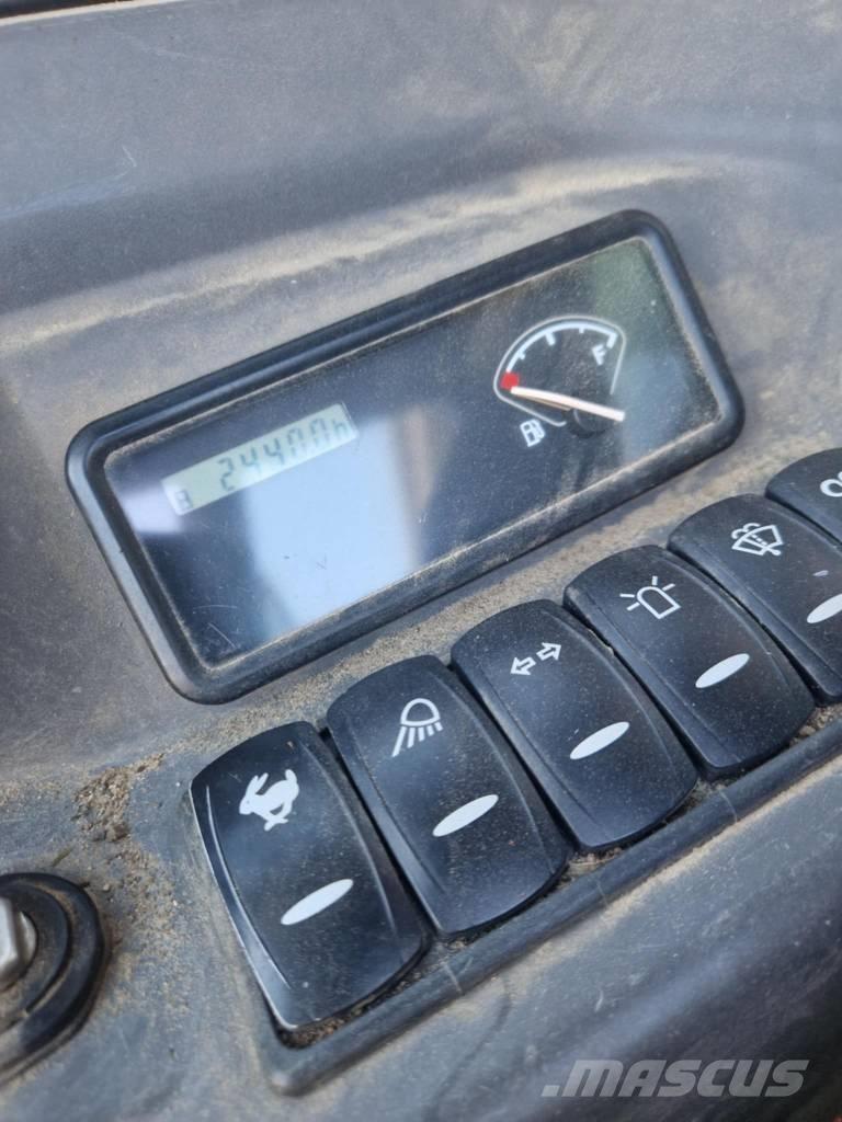 Volvo EC 20 D Mini bagri <7t