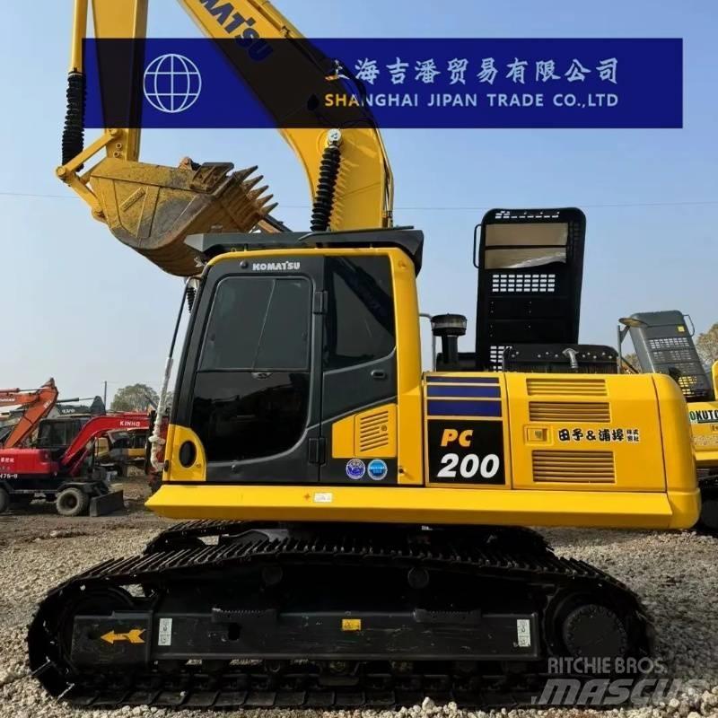 Komatsu PC 200 Bagri goseničarji