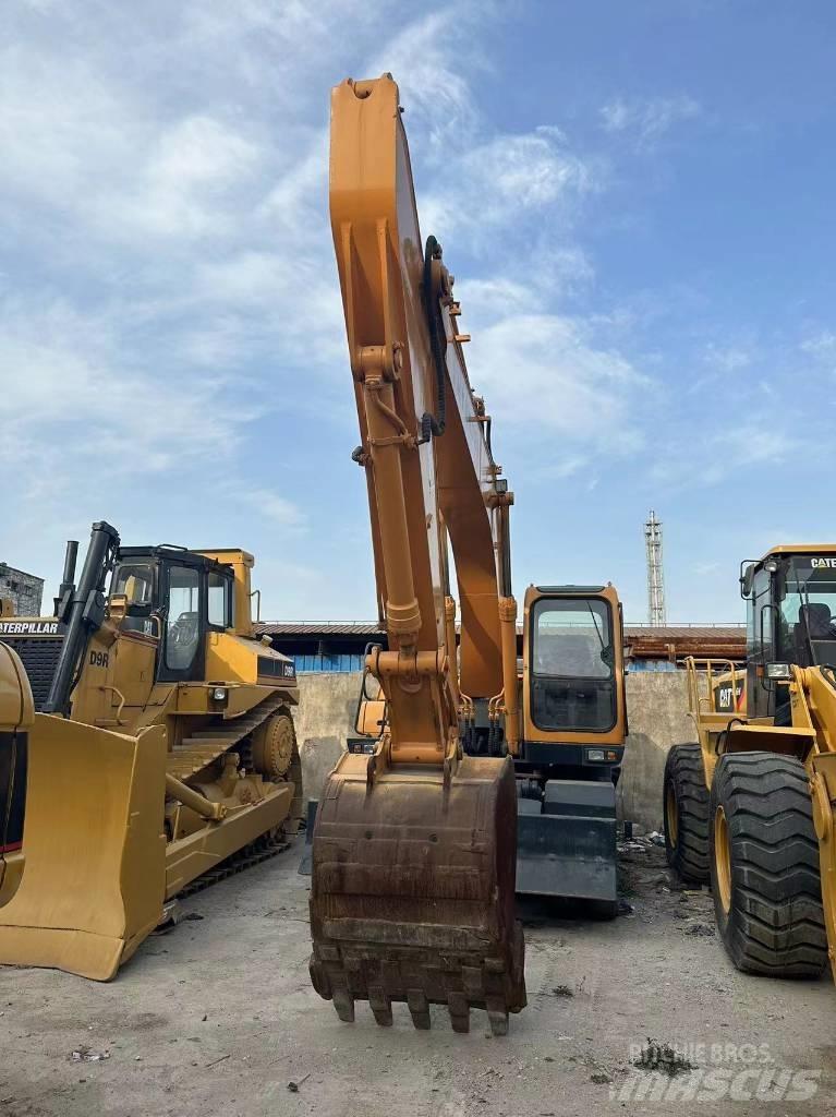 Hyundai DH210W-9 Bagri na kolesih