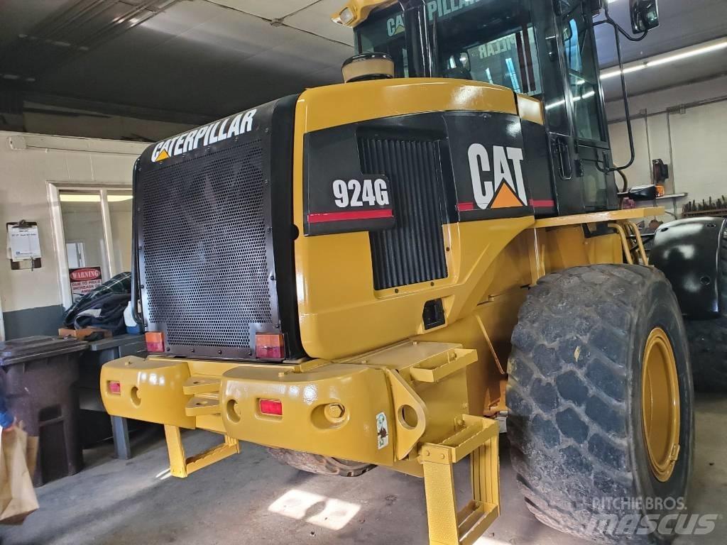 CAT 924 G Kolesni nakladalci