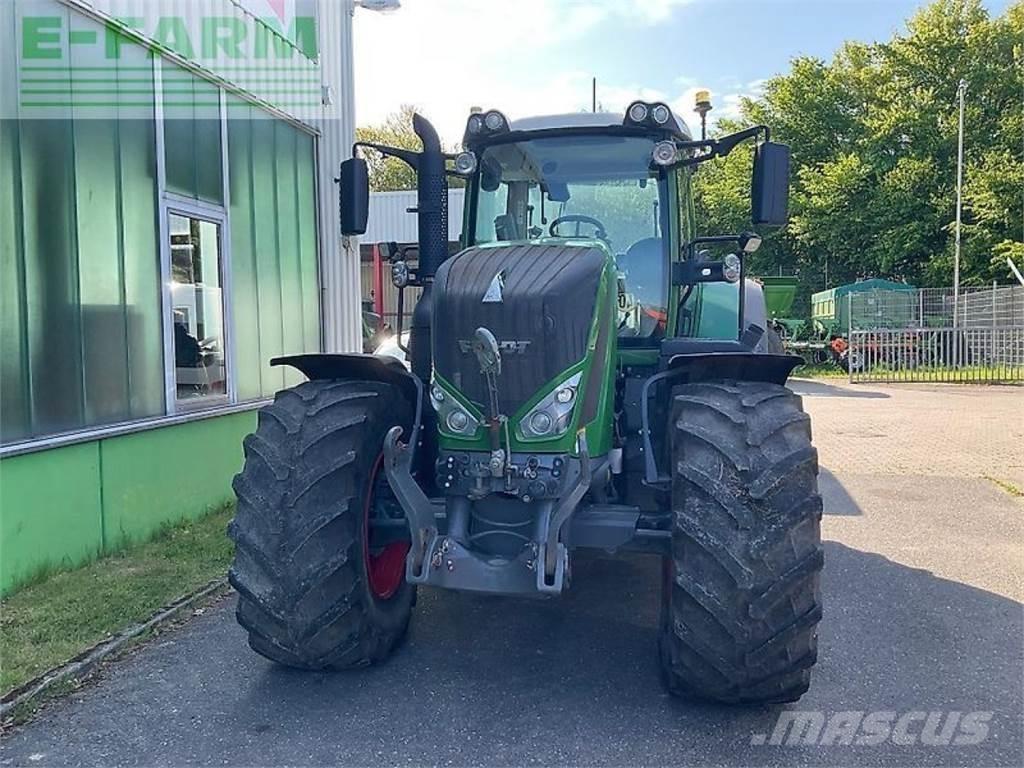 Fendt 828 vario s4 Traktorji