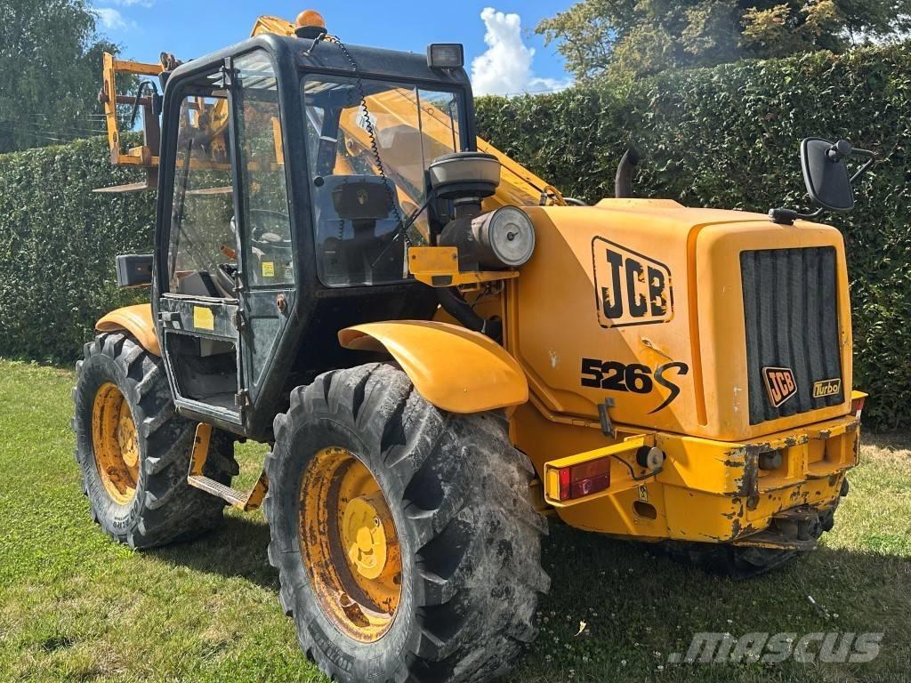 JCB 526 Kmetijski teleskopski nakladalci
