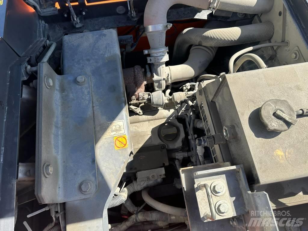 Hitachi ZX 140 W-6 Bagri na kolesih