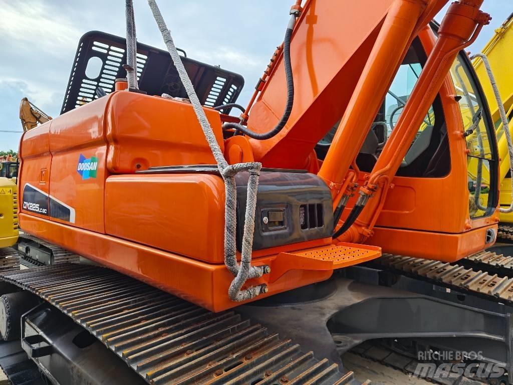 Doosan DX 225 LC Bagri goseničarji