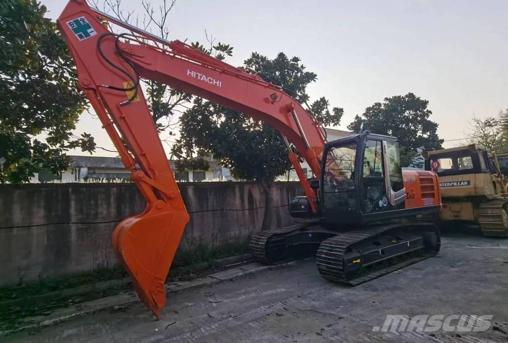 Hitachi ZX 200 Bagri goseničarji