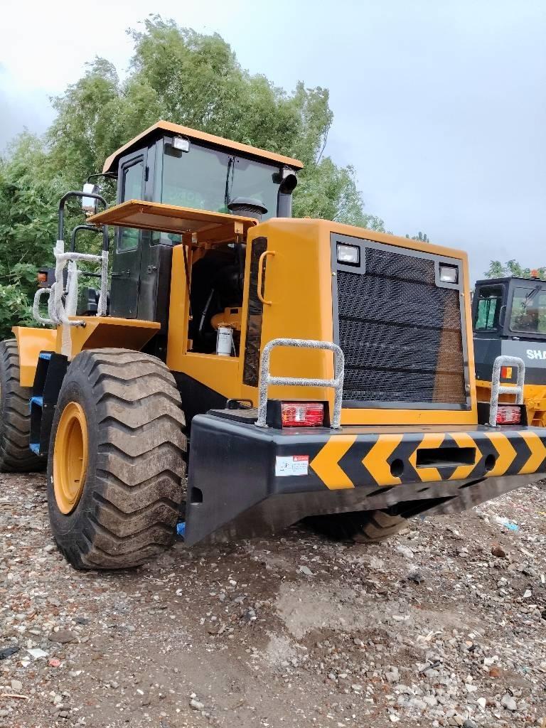 XCMG ZL 50 GN Kolesni nakladalci