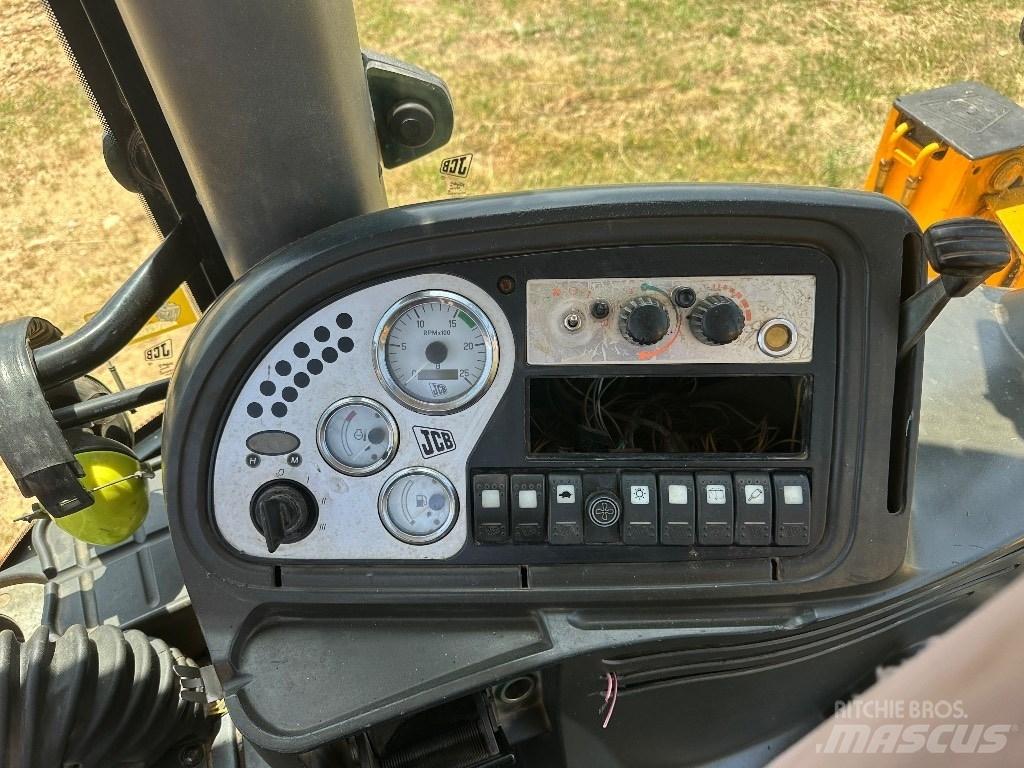 JCB 3 CX Rovokopači