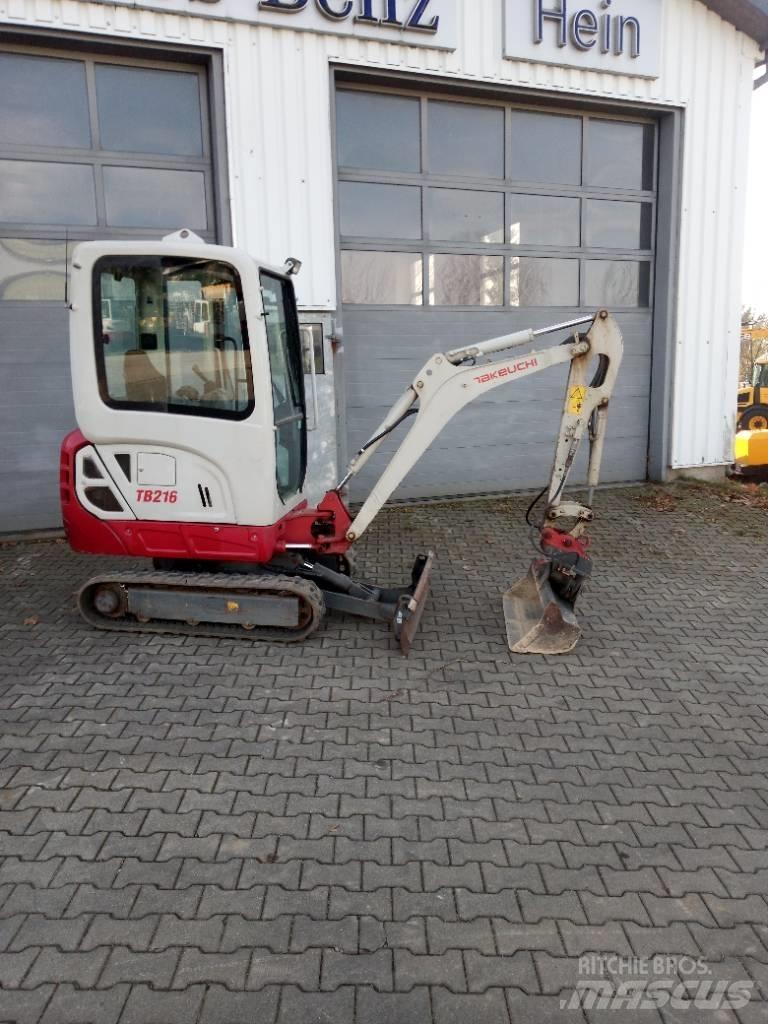 Takeuchi TB 216 Mini bagri <7t