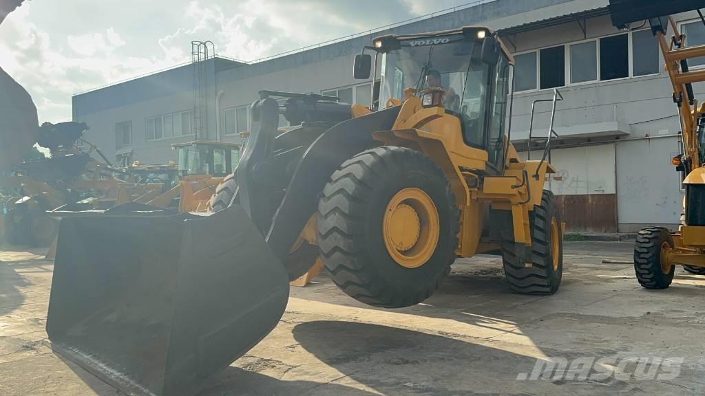 Volvo L 105 Kolesni nakladalci