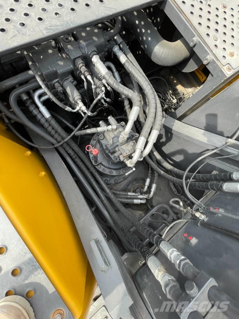 Volvo 290 Bagri goseničarji