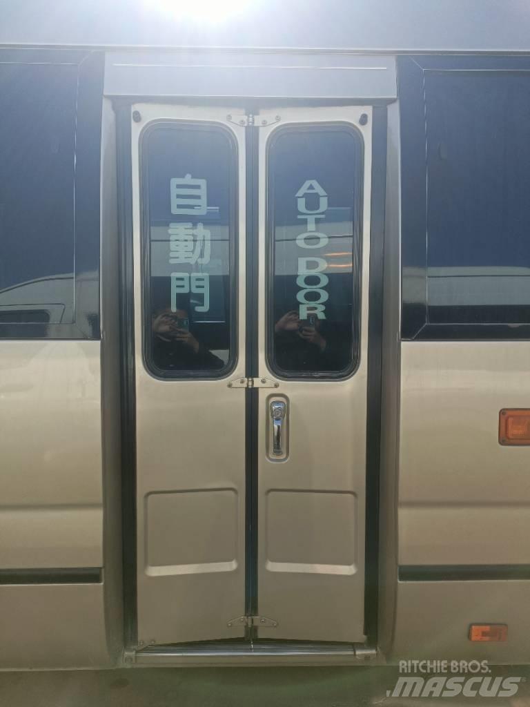 Toyota Coaster Bus Mini avtobusi