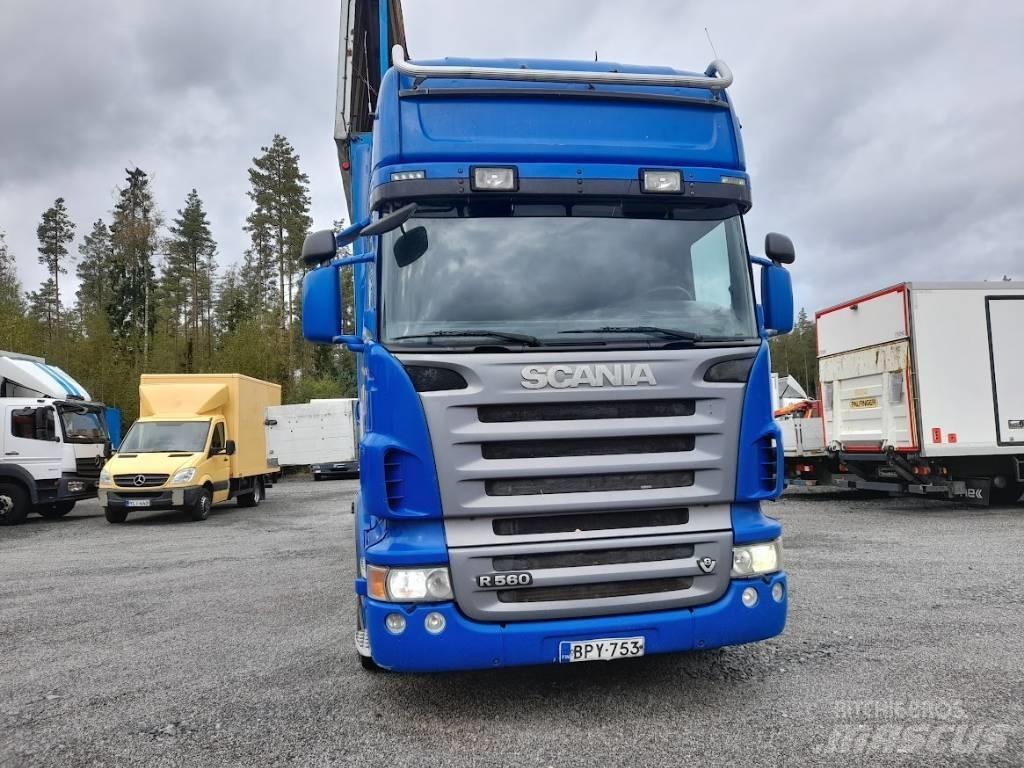Scania R 560 Tovornjaki z žerjavom