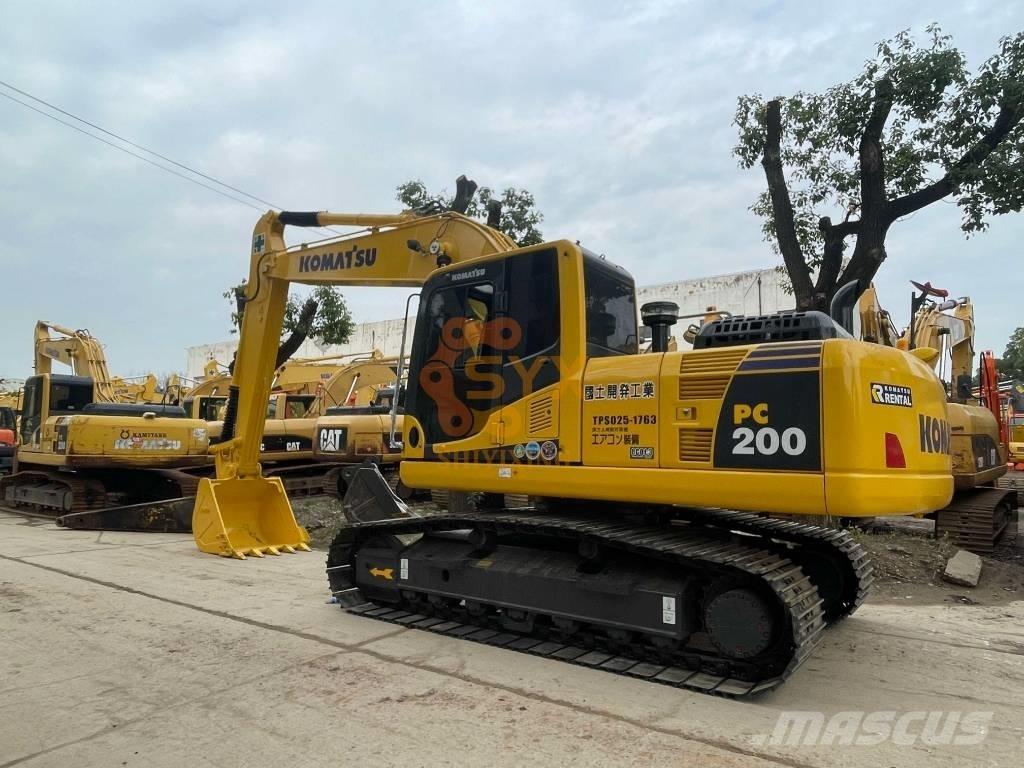 Komatsu PC 200 Bagri goseničarji