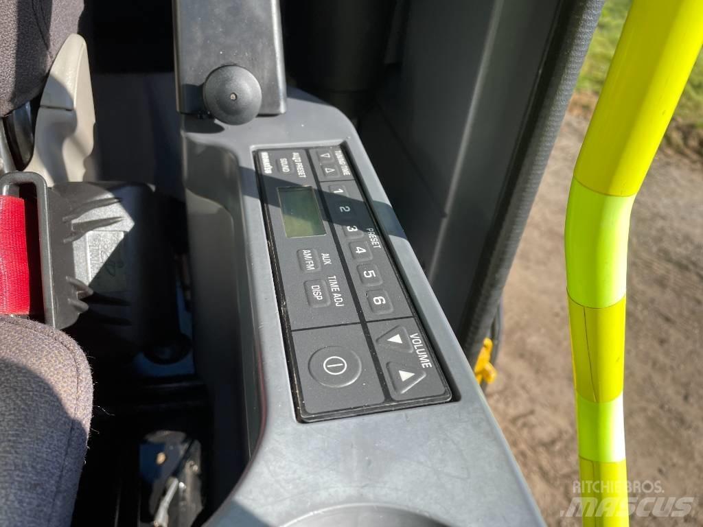Komatsu PC 210 Dolgo sežni bagri