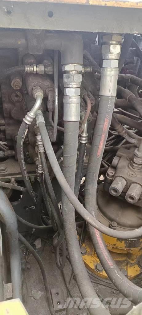 Sumitomo SH120 Bagri goseničarji