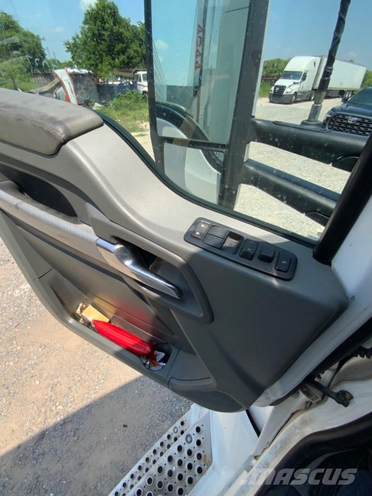 Kenworth T 680 Vlačilci