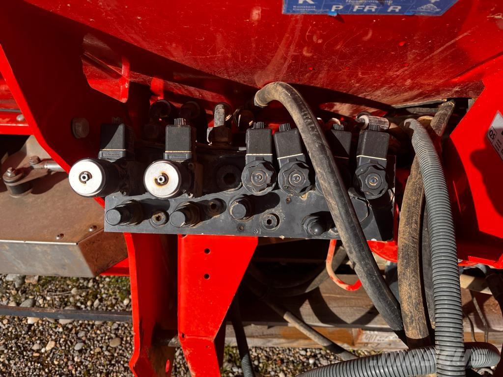 Rauch AXERA H/EMC Škropilnice gnojila