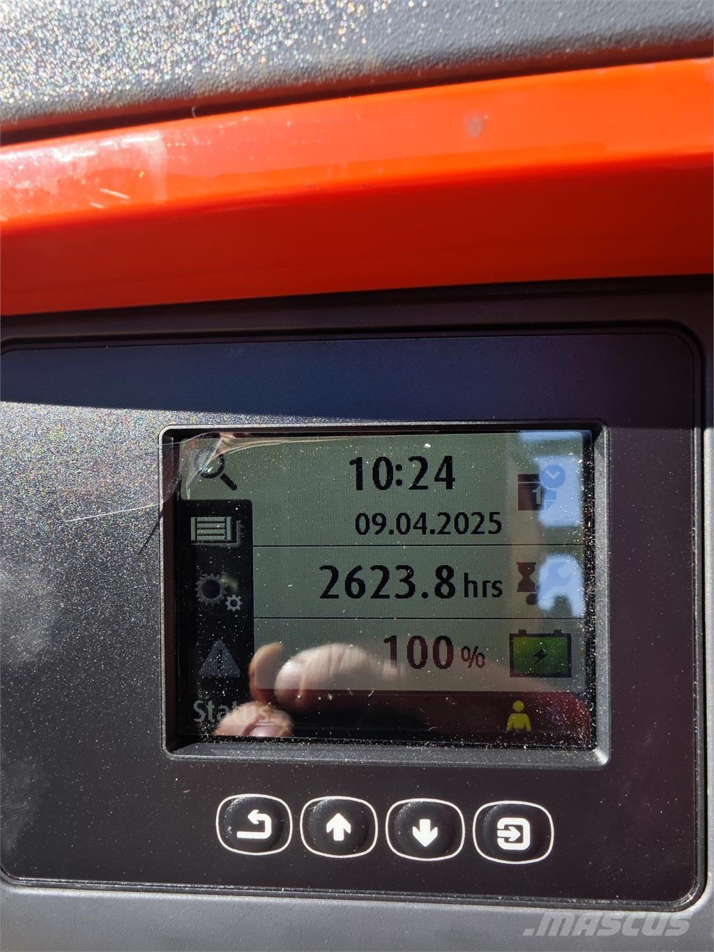 Linde L16 Samopogonski ročni viličarji