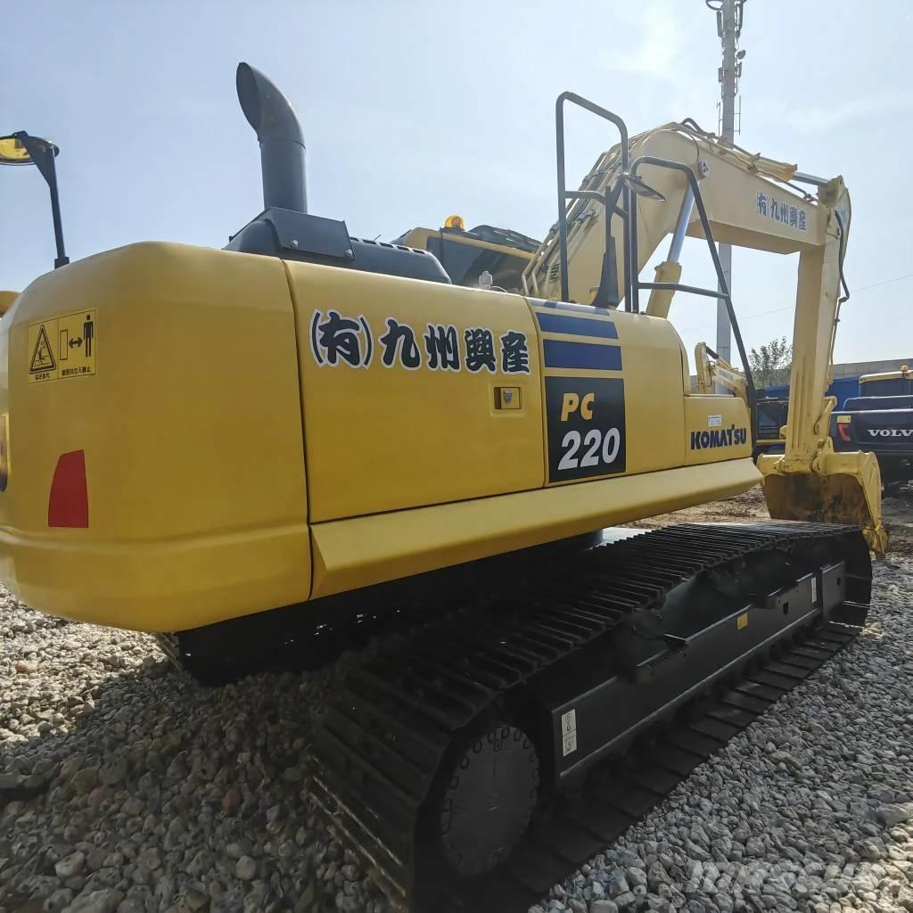 Komatsu PC 220-8 Bagri goseničarji