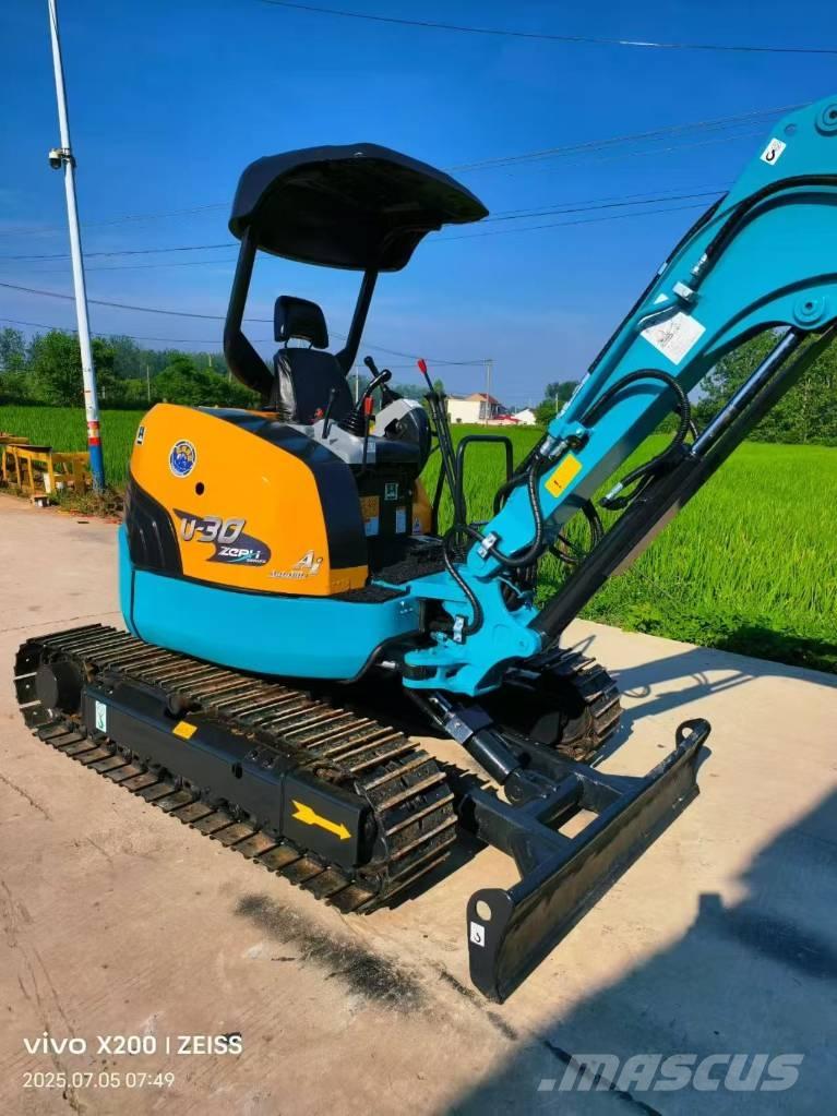 Kubota U 30 Mini bagri <7t
