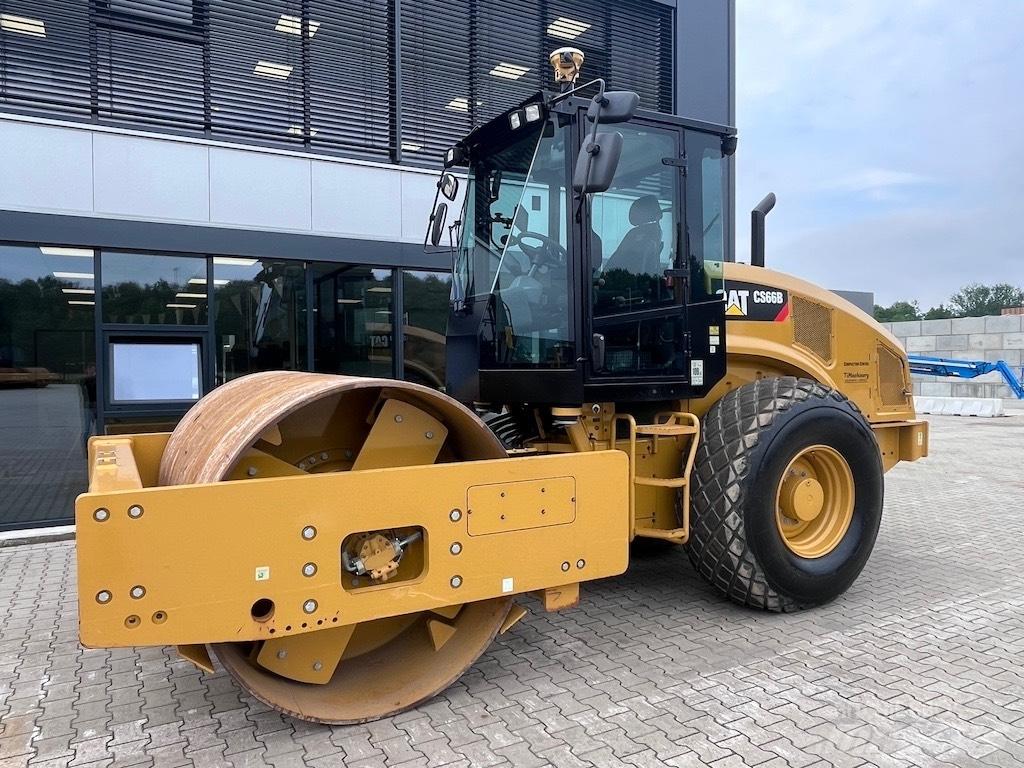 CAT CS66B Enojni valjarji