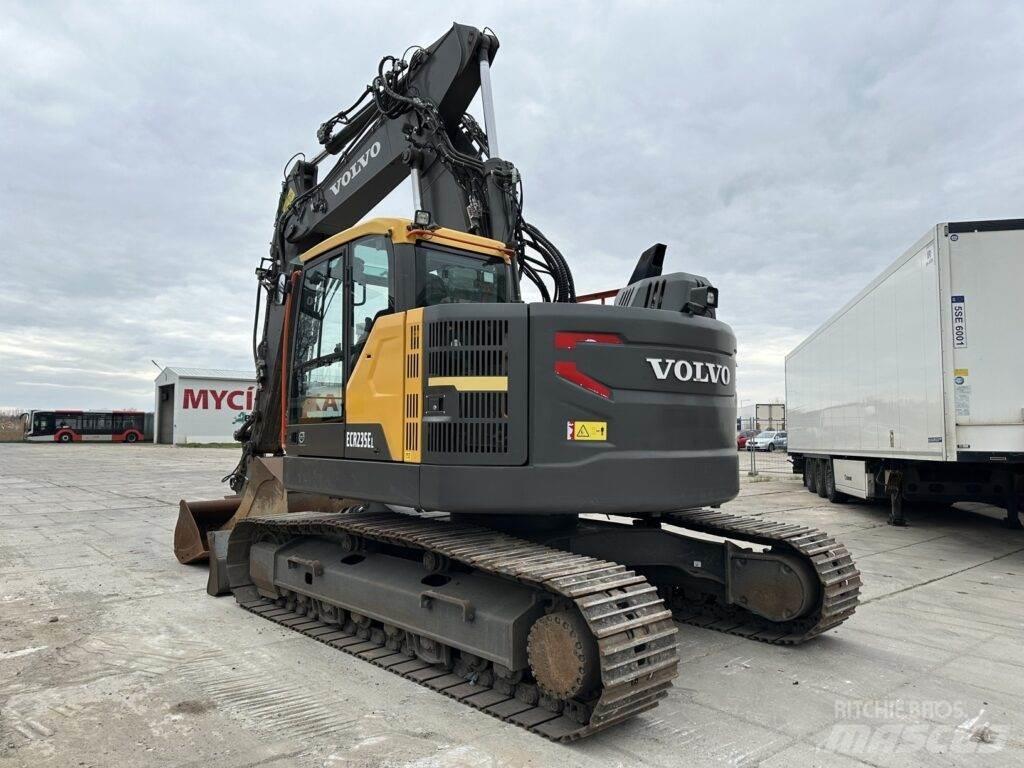 Volvo ECR235EL Bagri goseničarji